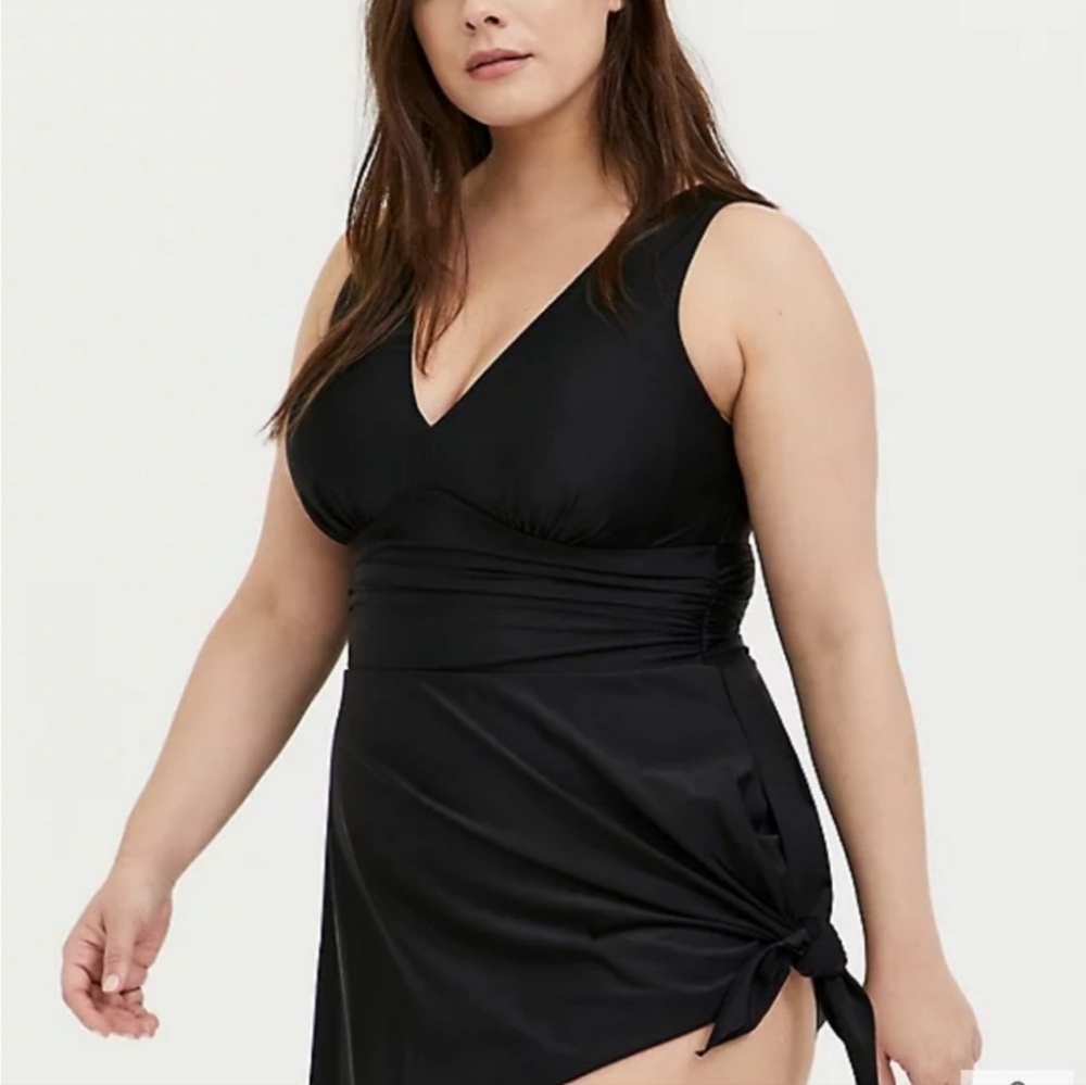 NWT Torrid Swimdress